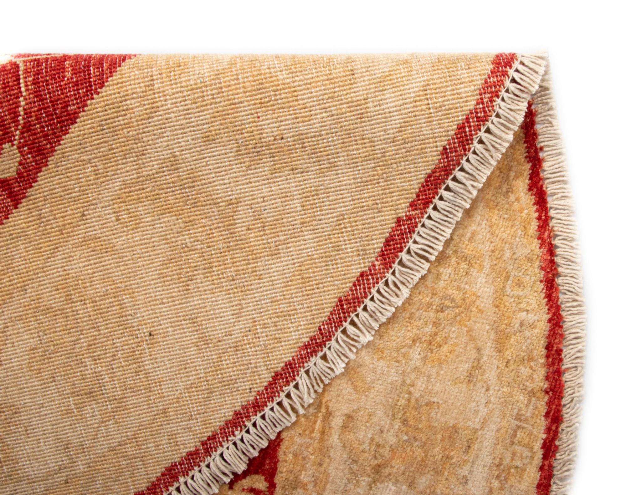 4' 10 x 4' 11 Kaizar Wool Round Rug