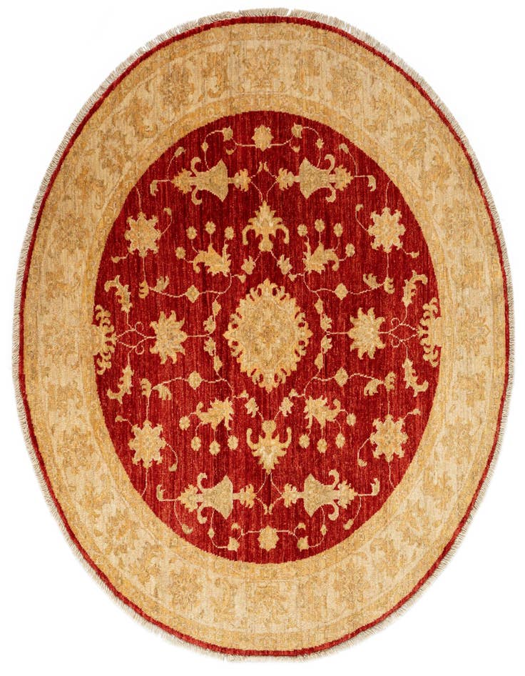 Detail image of 4' 10 x 4' 11 Kaizar Wool Round Rug