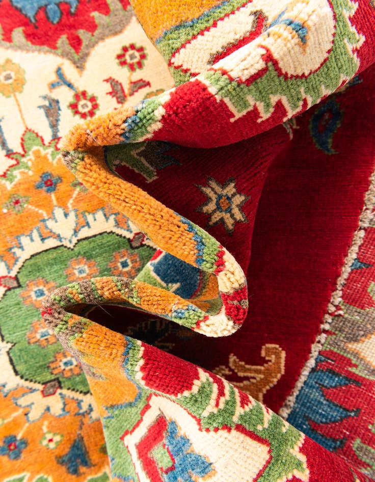 Detail image of 8' x 8' Hand Knotted Kazak Round Rug