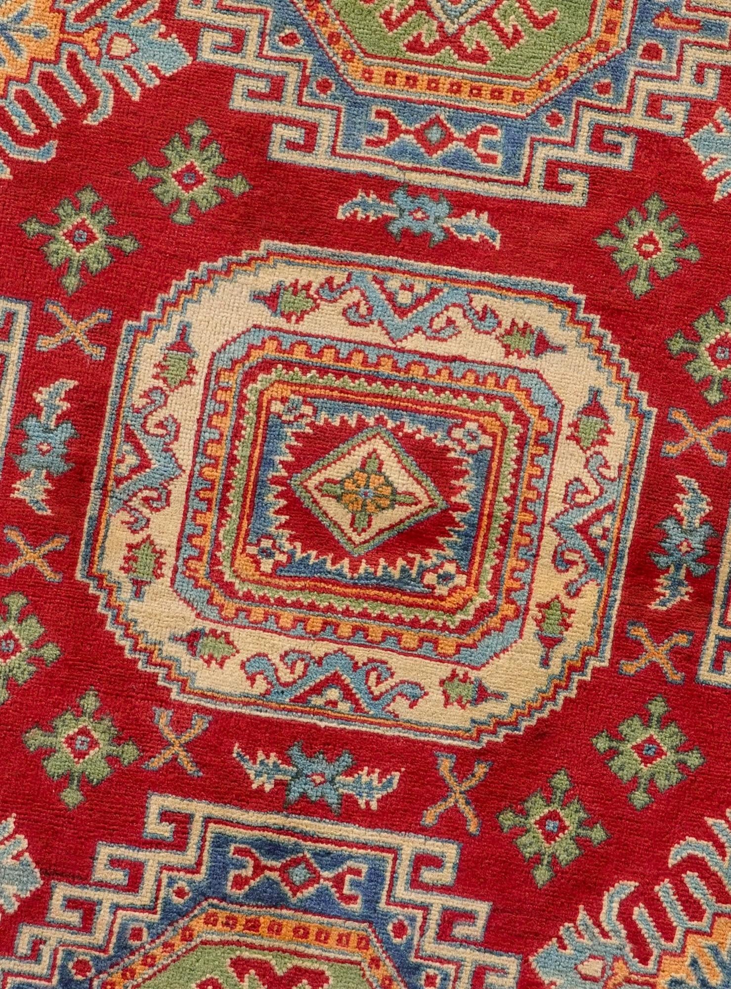 6' 7 x 6' 7 Hand Knotted Kazak Round Rug