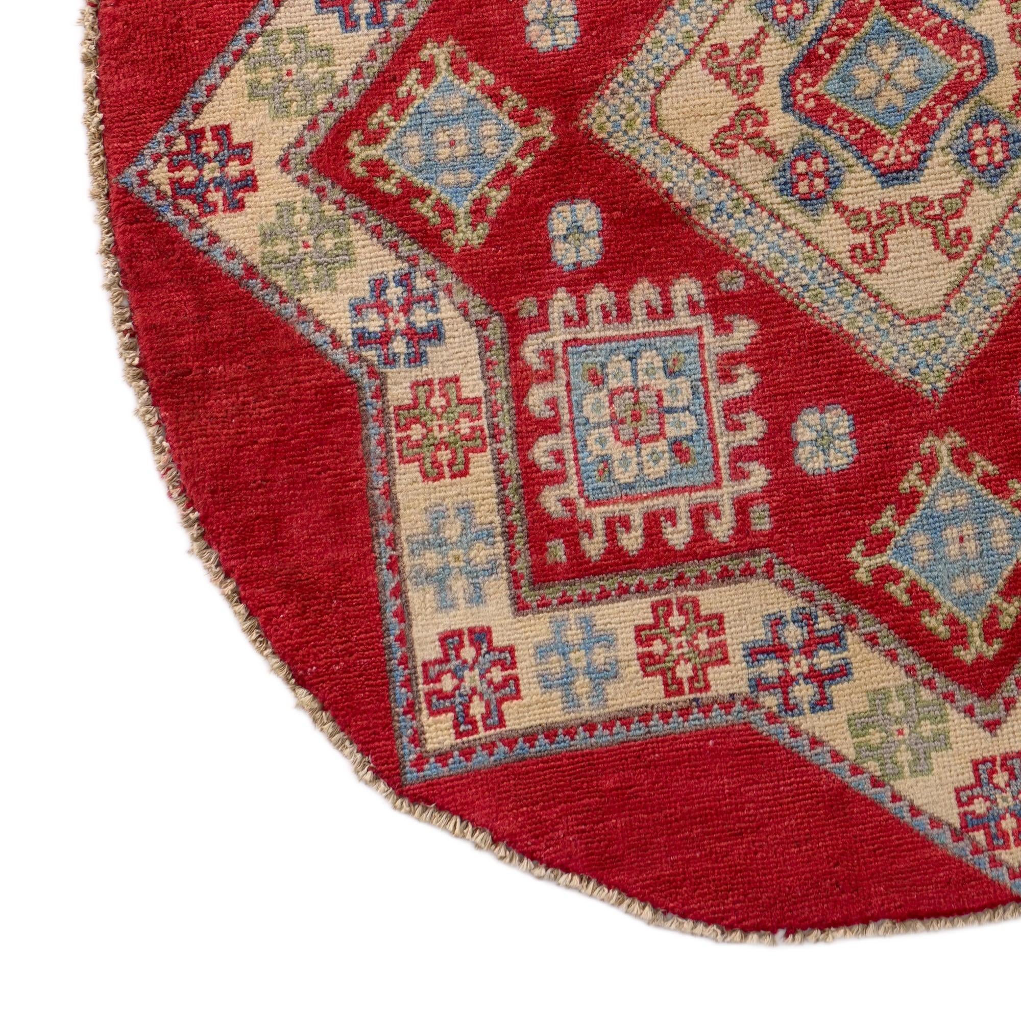 3' 2 x 3' 3 Hand Knotted Kazak Round Rug