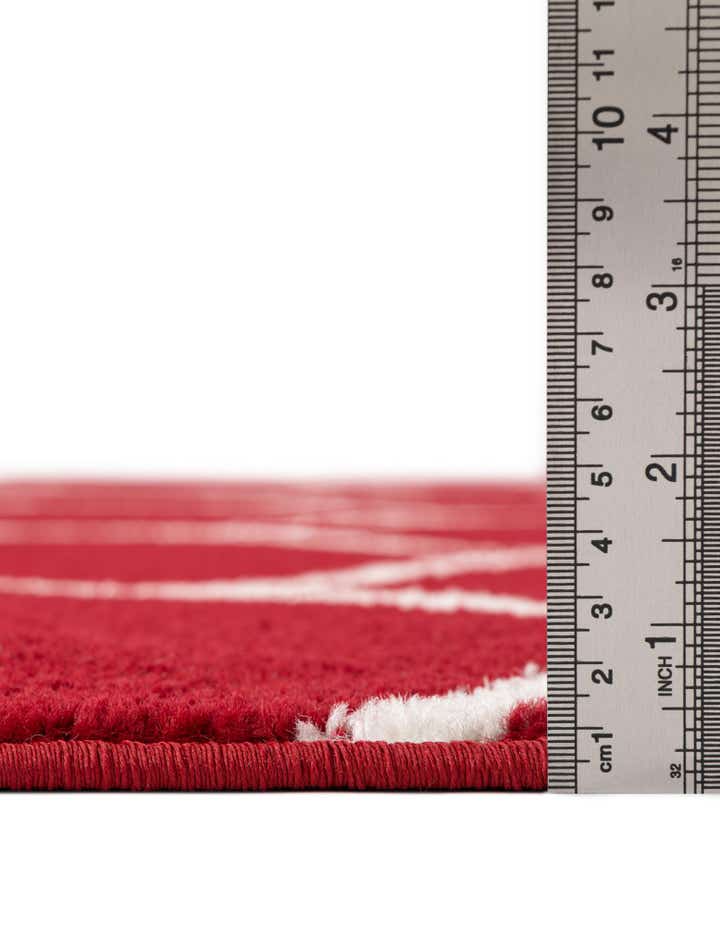 7' 10 x 7' 10 Lattice Frieze Round Rug