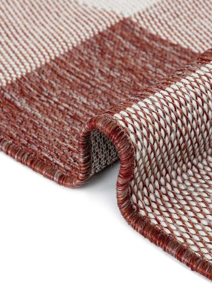 6' x 6' Easy-Clean Checkered Indoor / Outdoor Round Rug