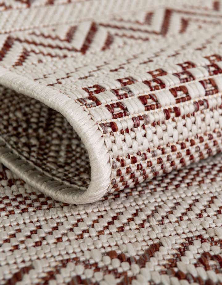 10' x 10' Easy-Clean Ribbon Indoor / Outdoor Round Rug