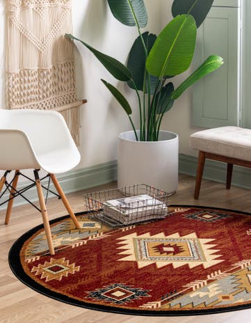 7' 10 x 7' 10 Pioneer Round Rug