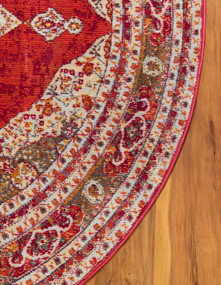 Detail image of 8' x 8' Santiago Round Rug