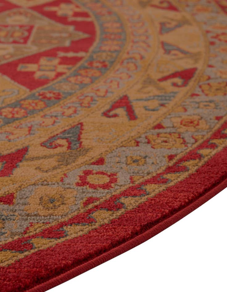 Detail image of 8' x 8' Serapi Round Rug