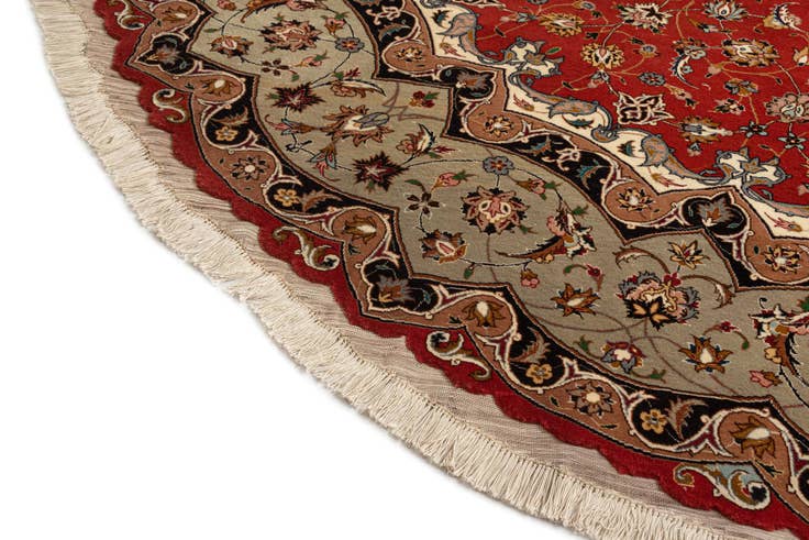 Detail image of 9' 10 x 9' 10 Tabriz Round Rug