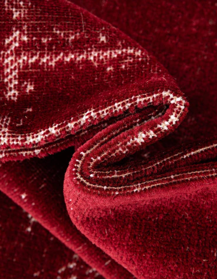 Detail image of 5' 3 x 5' 3 Valencia Round Rug