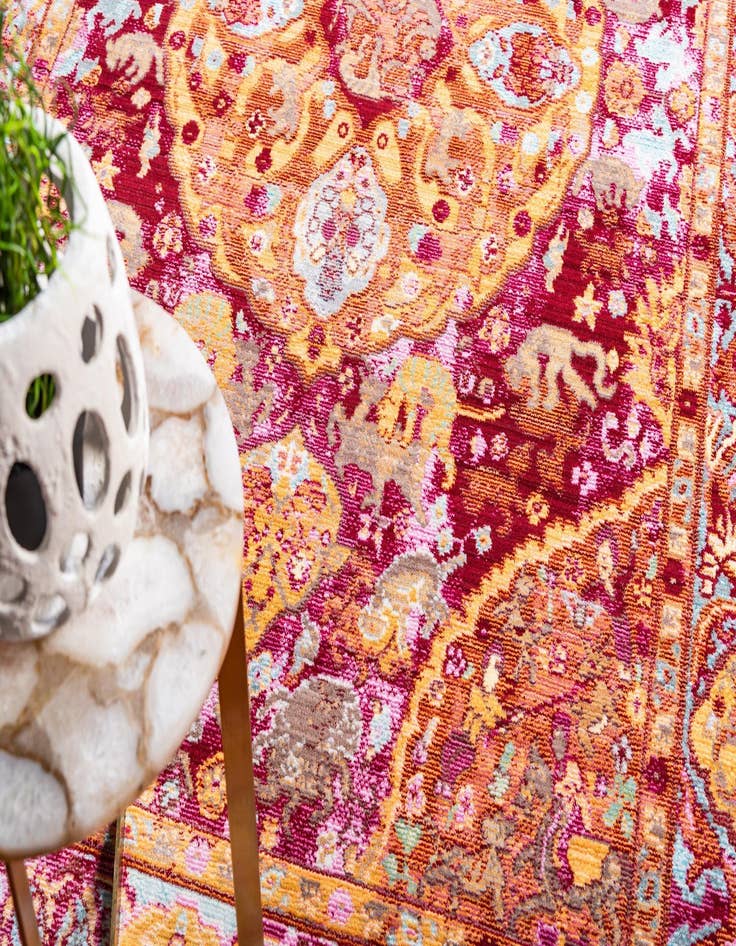 Detail image of 2' 7 x 9' 10 Alexis Runner Rug