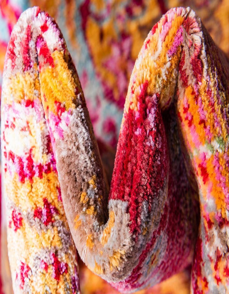 Detail image of 2' 7 x 9' 10 Aqua Runner Rug