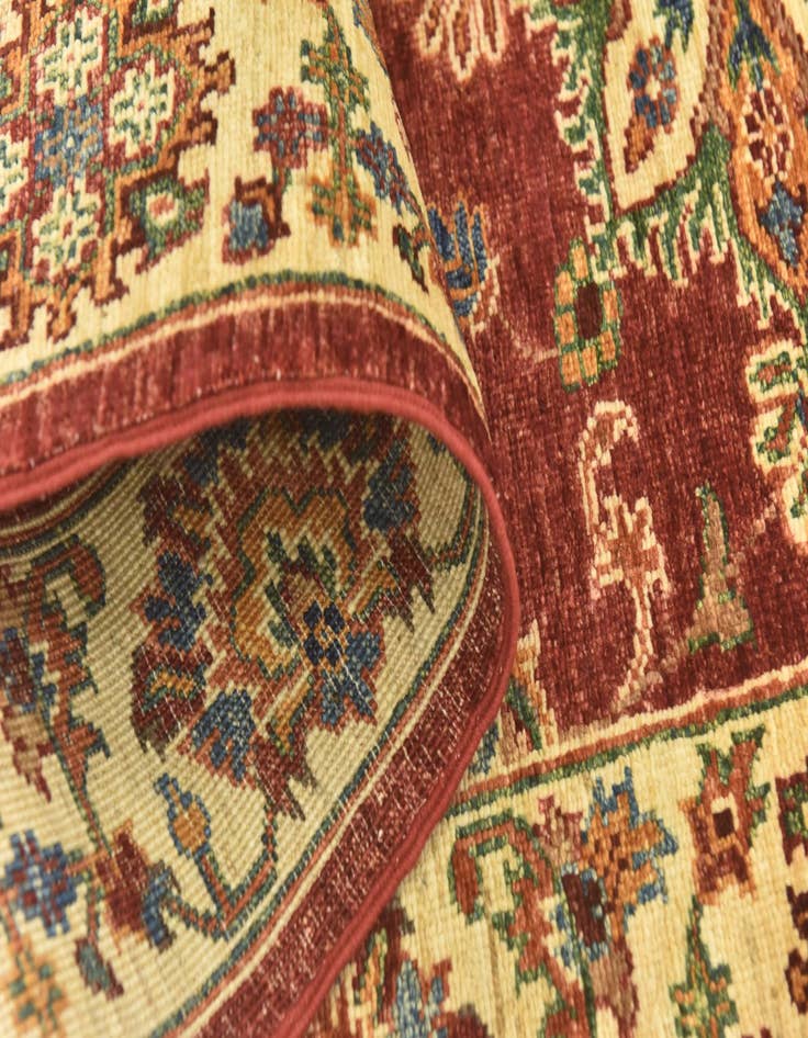 Detail image of 2' 7 x 9' 9  Hand Knotted Ariana Ziegler Runner Rug