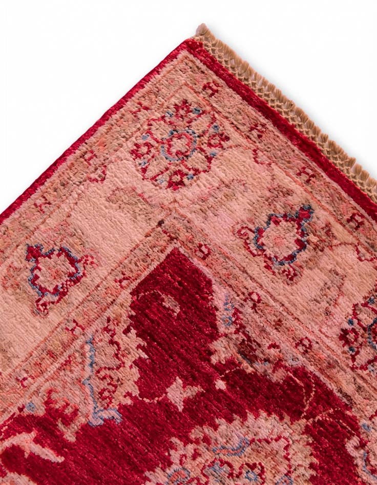 Detail image of 2' 8 x 8' 3 Hand Knotted Ariana Ziegler Runner Rug
