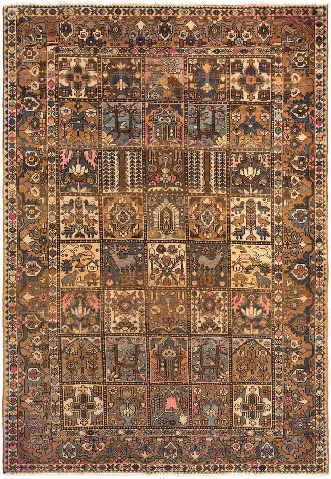 Detail image of 3' 8 x 10' 3 Bachtiar Wool Runner Rug