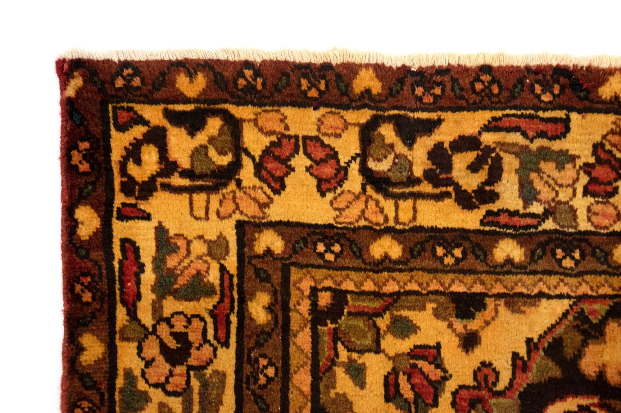 4' 9 x 9' 9 Hand Knotted Bachtiar Persian Wool Runner Rug