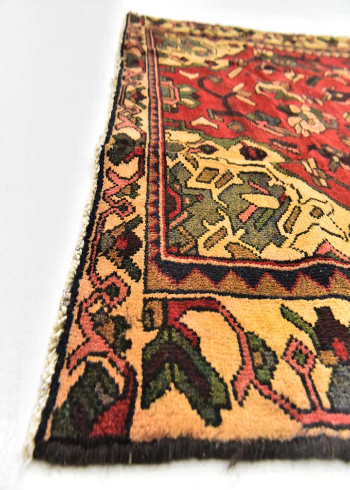 4' 8 x 9' 6 Hand Knotted Bakhtiar Persian Wool Runner Rug