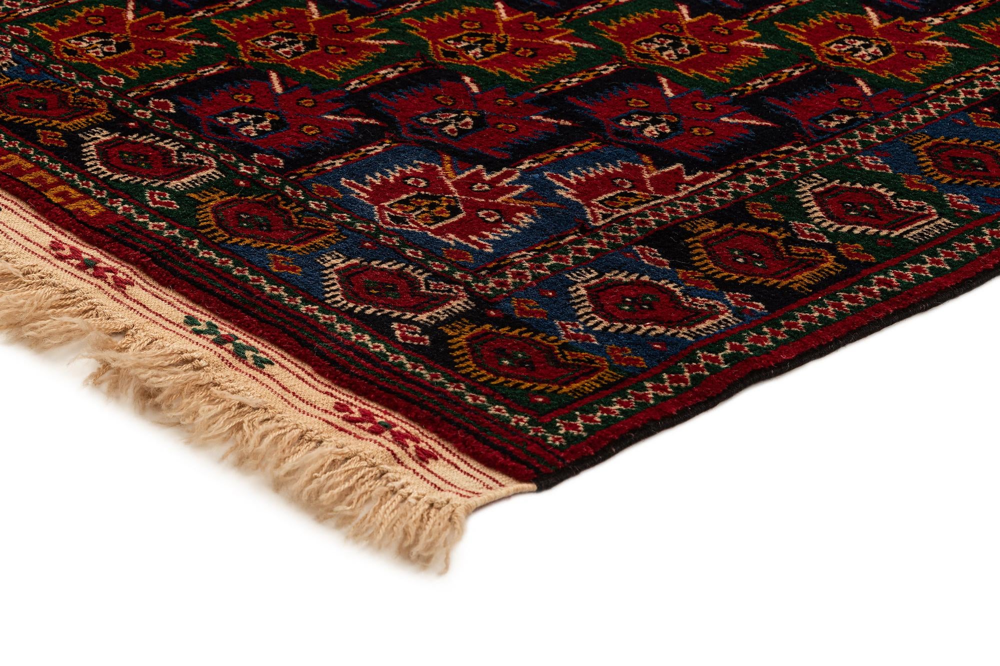 2' 7 x 8' 8 Beshir Runner Rug