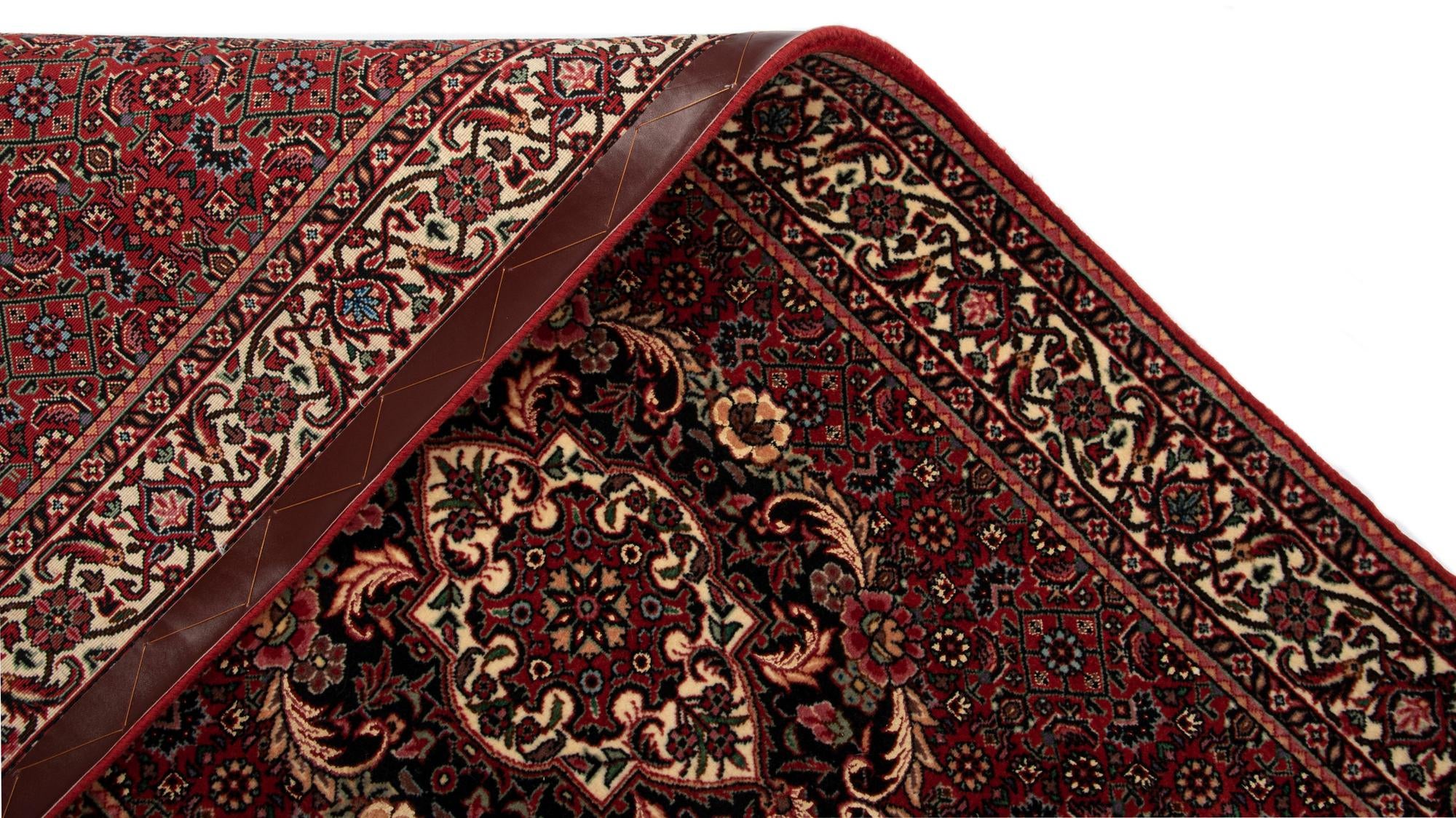 2' 9 x 11' 5 Bidjar Wool Runner Rug