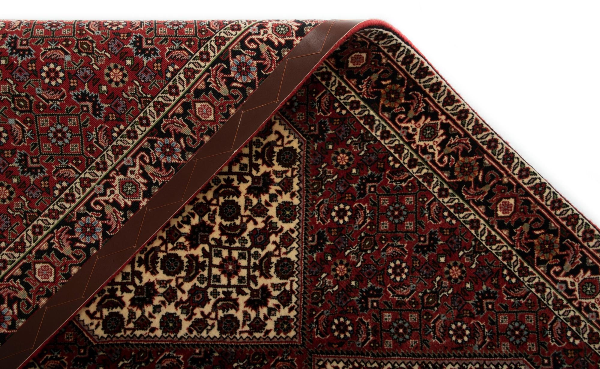 2' 6 x 6' 8 Bidjar Wool Runner Rug