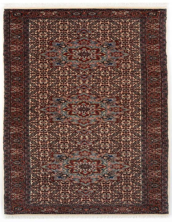 Detail image of 2' 5 x 8' 10 Bidjar With Silk Runner Rug