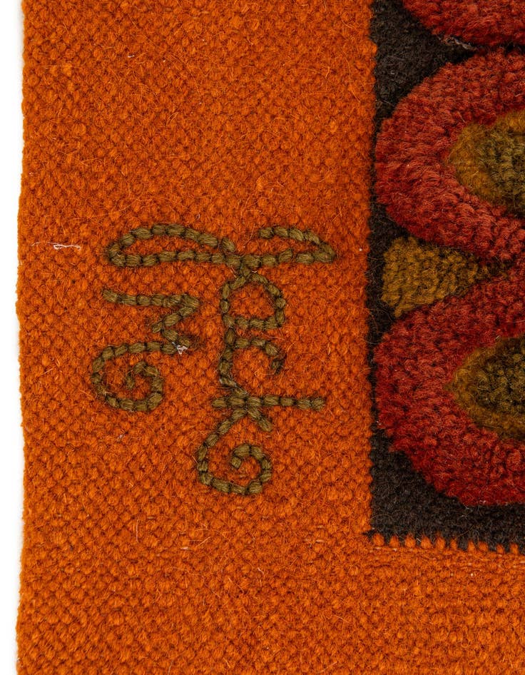 Detail image of 2' 3 x 3' 6  Hand Knotted Carved Pekin Wool Runner Rug