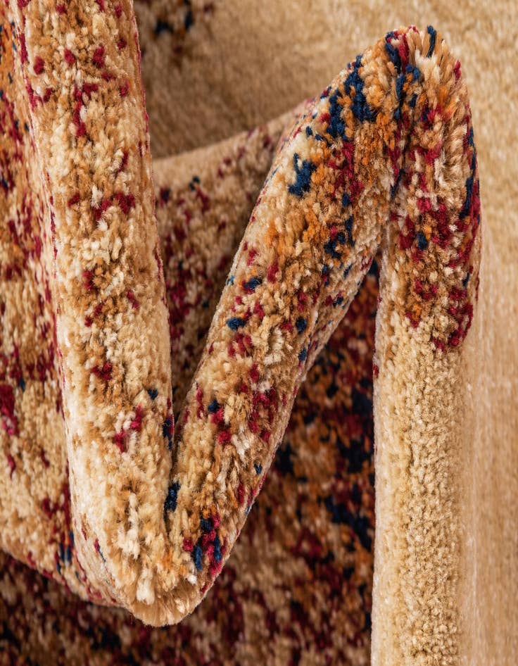 Detail image of 2' 2 x 9' 10 Charlestown Runner Rug