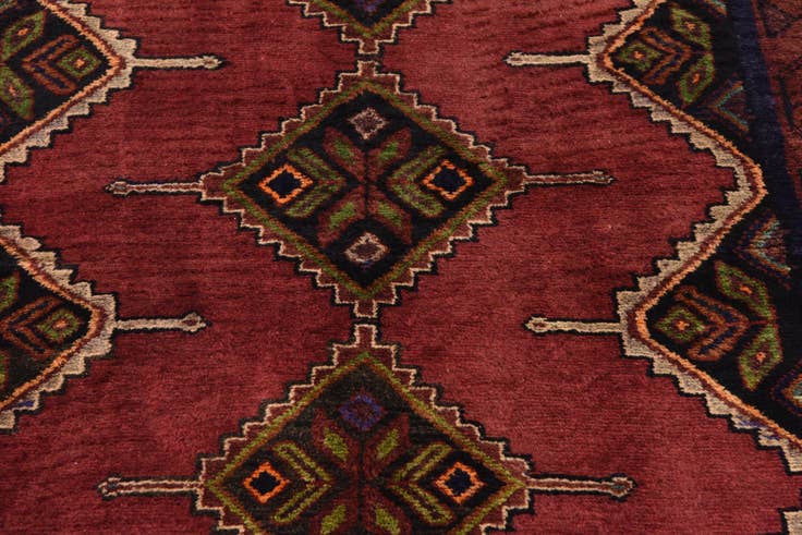 Detail image of 3' 4 x 9' 10 Hand Knotted Chenar Persian Wool Runner Rug