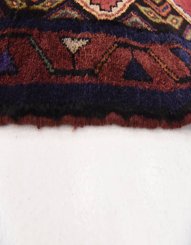 Detail image of 3' 4 x 9' 10  Hand Knotted Chenar Persian Wool Runner Rug