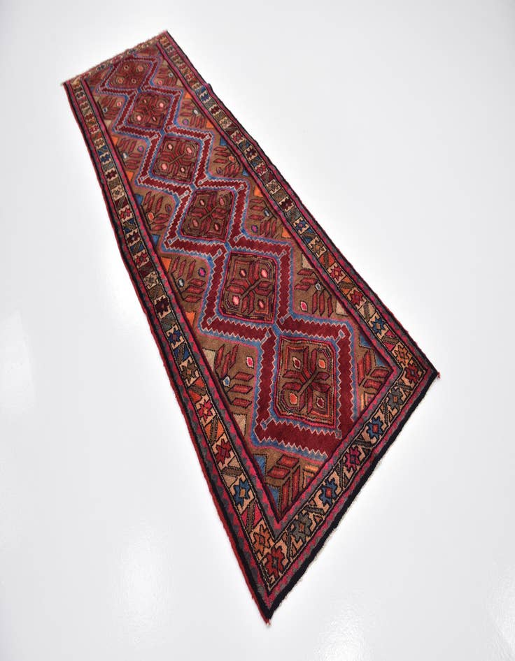 Detail image of 3' 6 x 10' 3  Hand Knotted Chenar Persian Wool Runner Rug