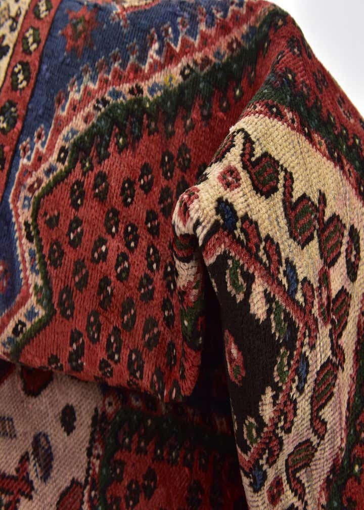 4' 9 x 9' 7 Hand Knotted Chenar Persian Wool Runner Rug