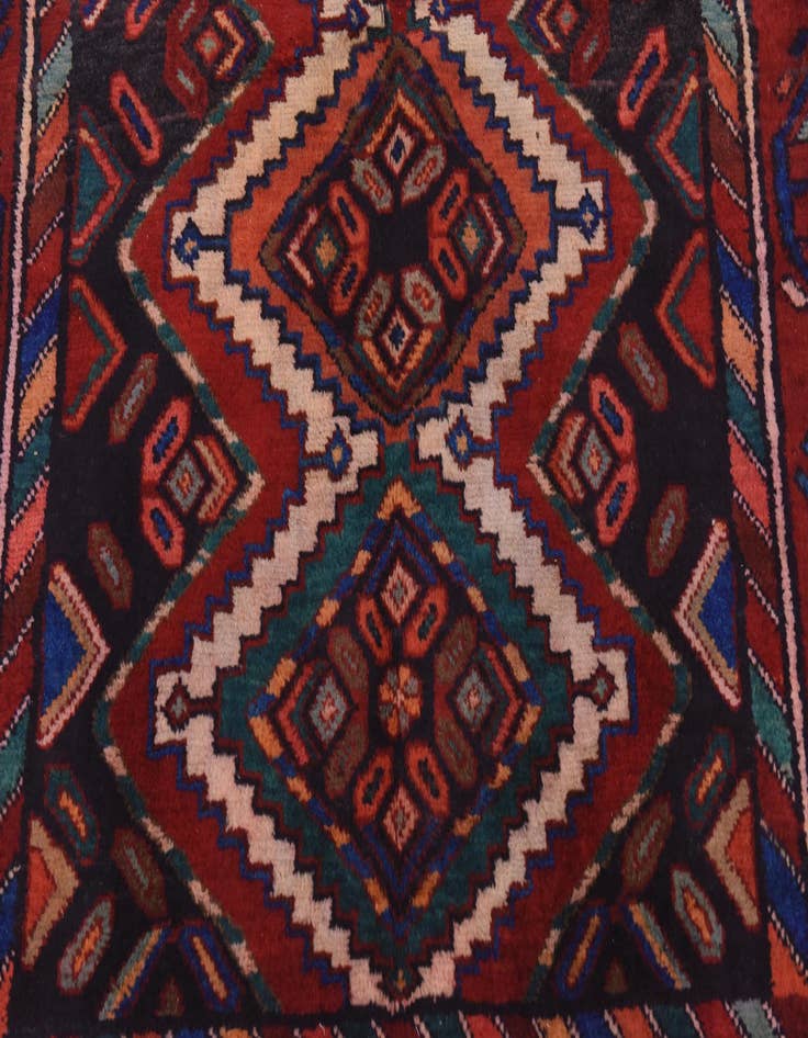 Detail image of 3' 9 x 10' 2  Hand Knotted Chenar Persian Wool Runner Rug