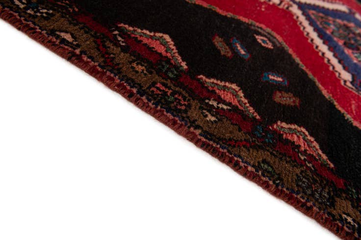 Detail image of 3' 2 x 10' 5 Hand Knotted Chenar Persian Wool Runner Rug