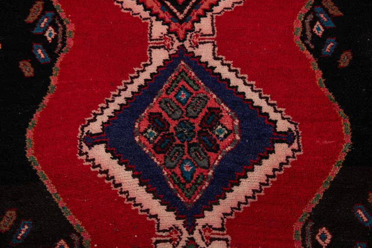 Detail image of 3' 2 x 10' 5 Hand Knotted Chenar Persian Wool Runner Rug