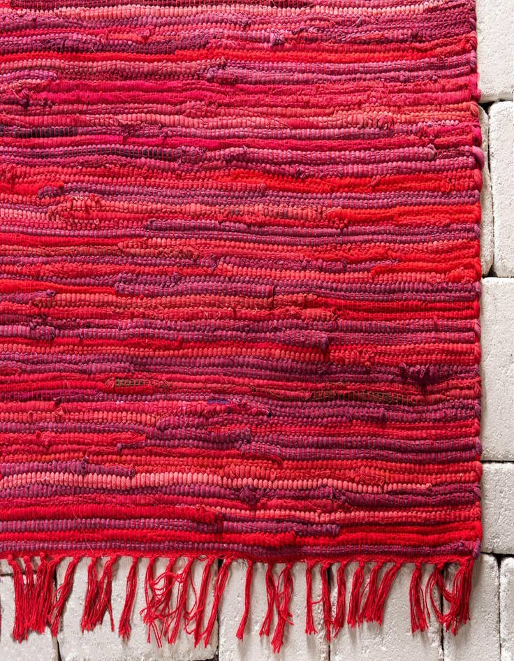 Detail image of 2' 7 x 9' 10  Hand Woven Chindi Cotton Runner Rug