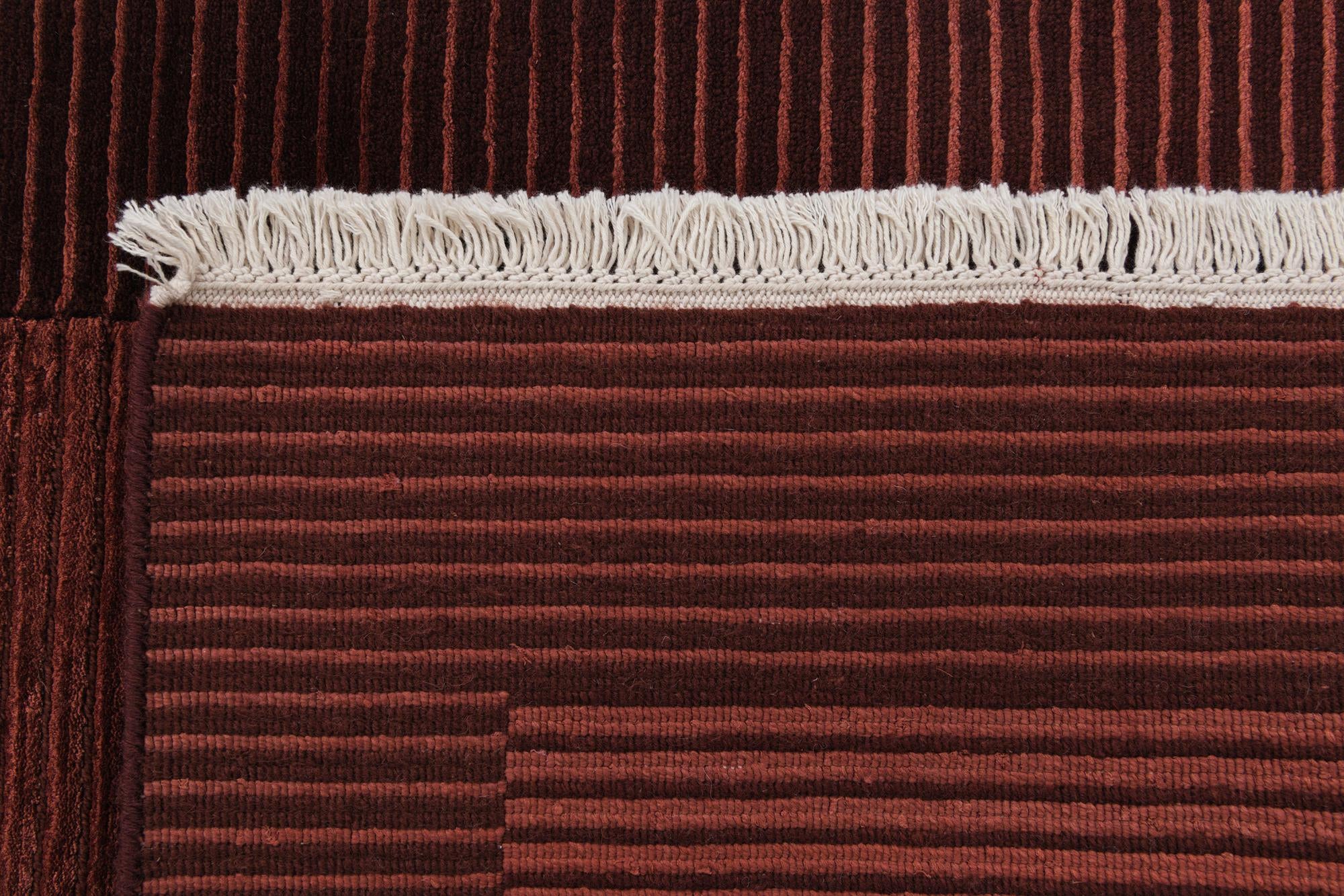 2' 7 x 9' 9 Darya Runner Rug