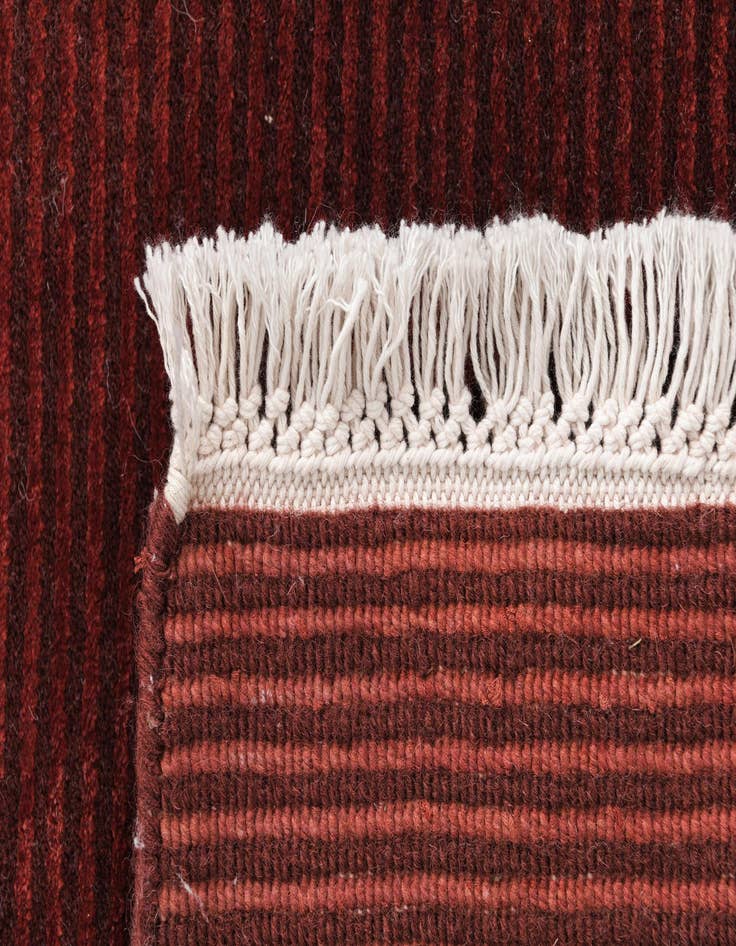 Detail image of 2' 7 x 13' 7 Darya Runner Rug