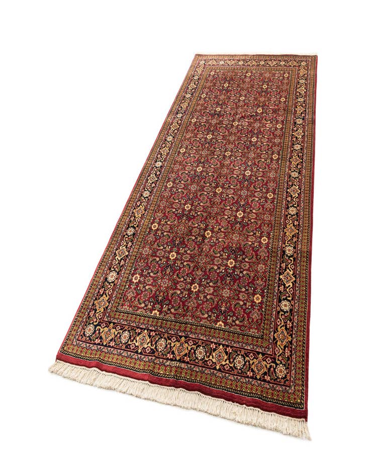 Detail image of 5' 2 x 10' 5 Hand Knotted Farahan Wool Runner Rug