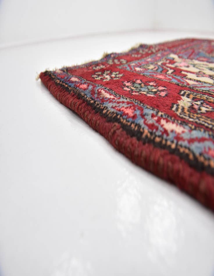 Detail image of 4' x 9' 10  Hand Knotted Farahan Persian Wool Runner Rug