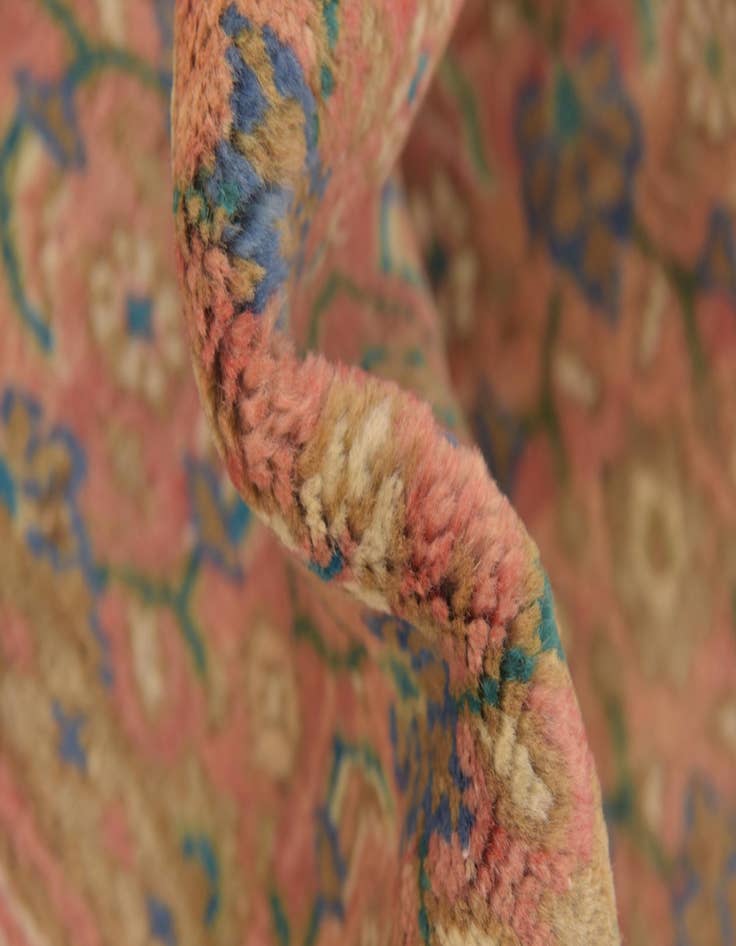 Detail image of 3' 10 x 9' 8  Hand Knotted Farahan Persian Wool Runner Rug
