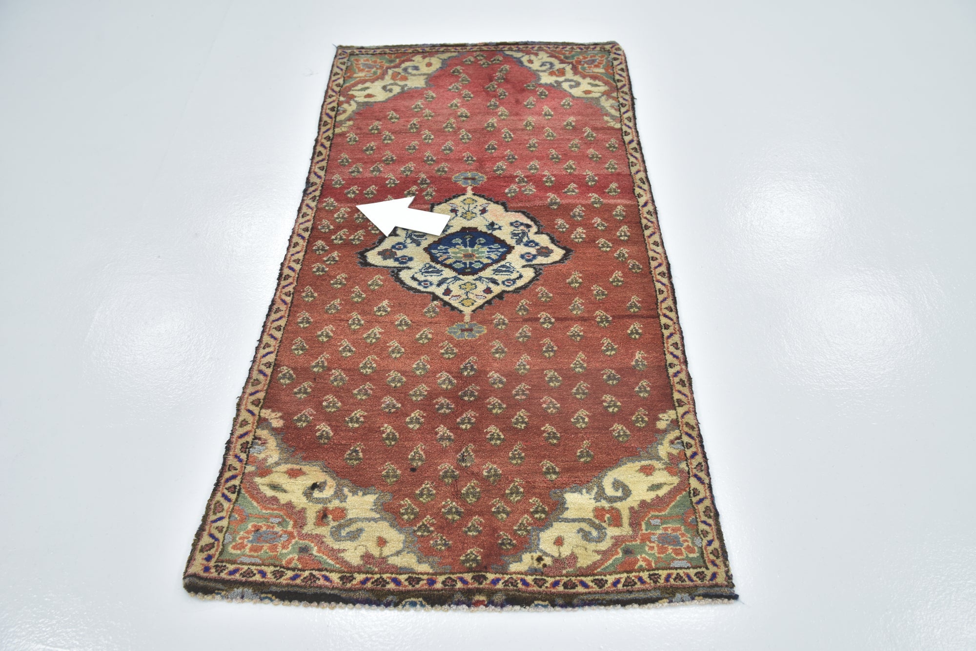 Detail image 11 of 14: 3' x 6' 2 Hand Knotted Farahan Persian Wool Runner Rug