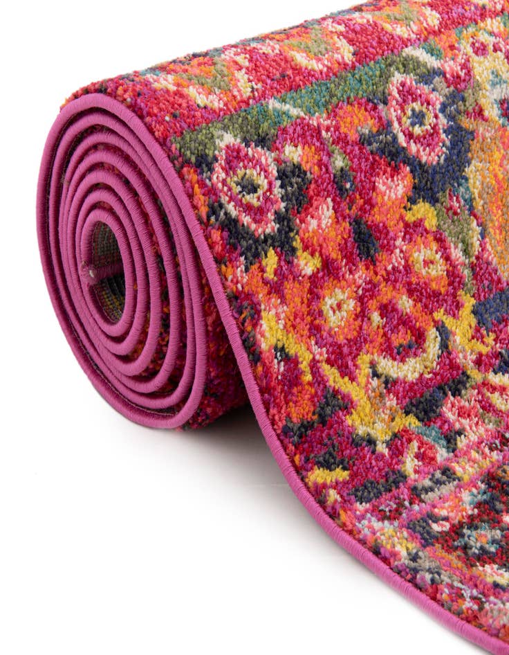 Detail image of 2' 2 x 6' 9 Washable Fleur Runner Rug