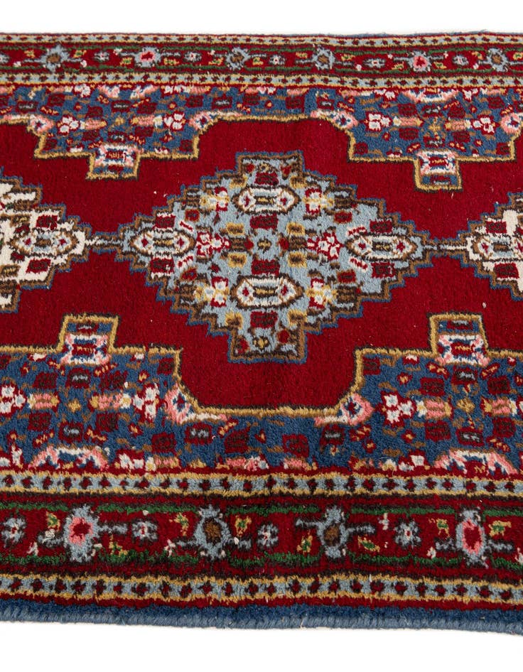 Detail image of 2' 1 x 4' 6 Hand Knotted Gharajeh Wool Runner Rug