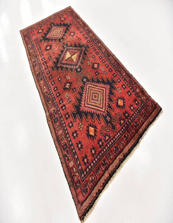 Detail image of 4' 10 x 9' 9 Hand Knotted Hamedan Persian Wool Runner Rug