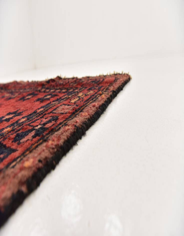 Detail image of 4' 10 x 9' 9 Hand Knotted Hamedan Persian Wool Runner Rug