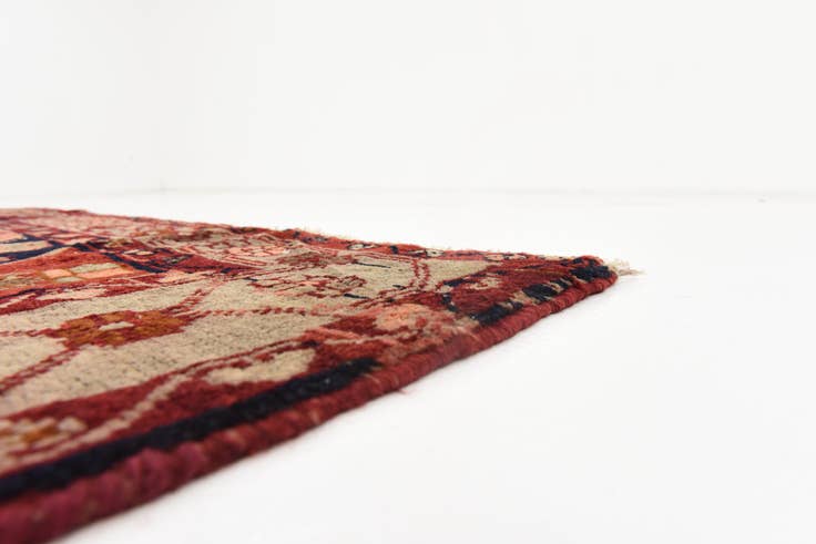 Detail image of 5' x 9' 8 Hand Knotted Hamedan Persian Wool Runner Rug