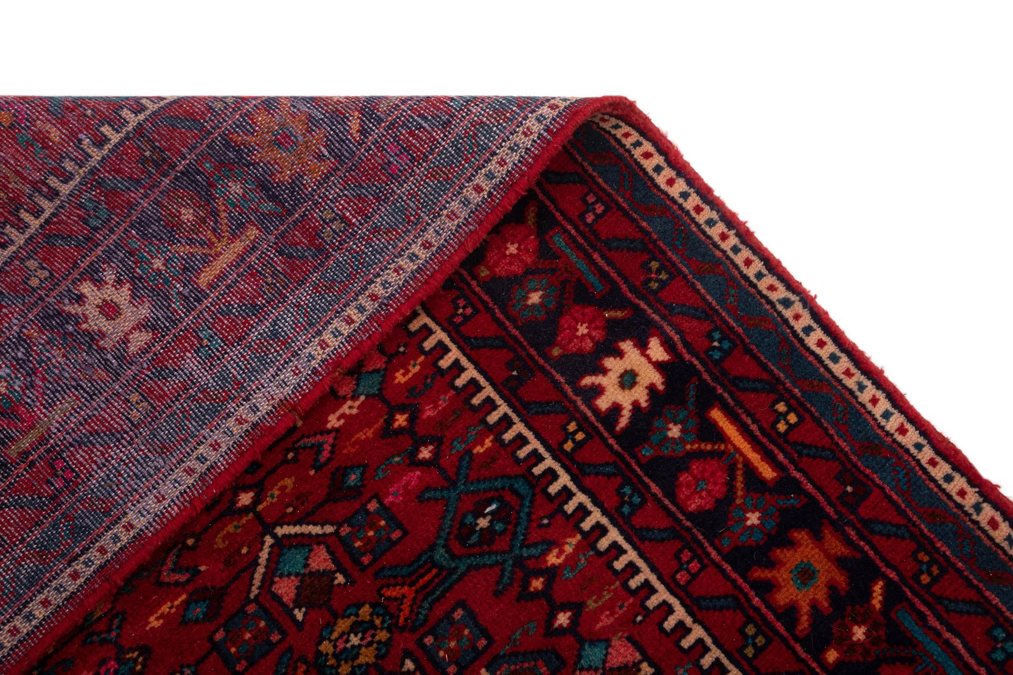4' 11 x 9' 9 Hamedan Wool Runner Rug