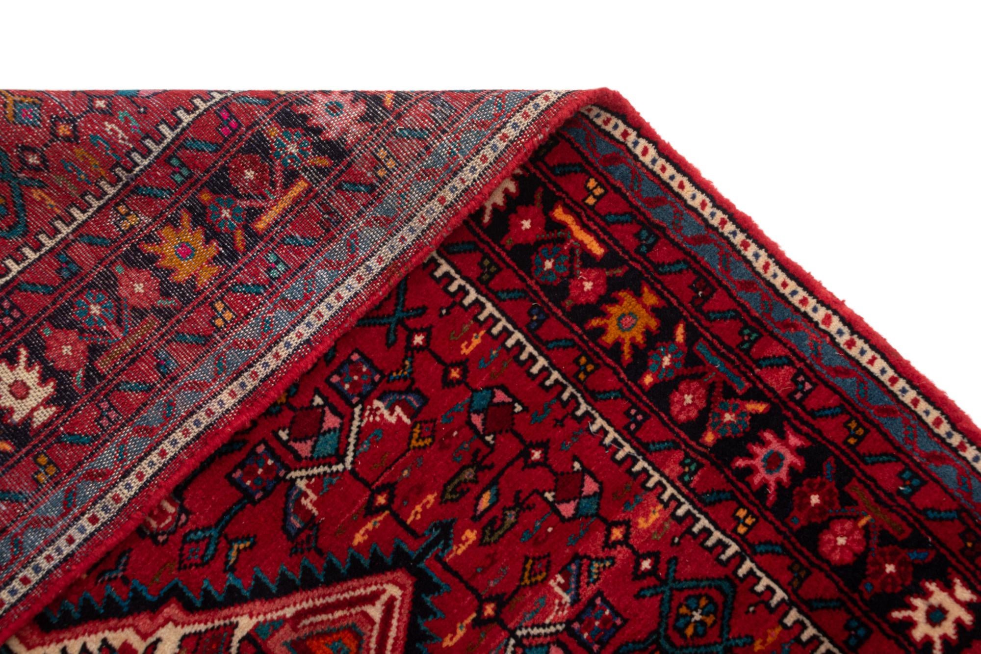 5' 1 x 9' 10 Hamedan Wool Runner Rug