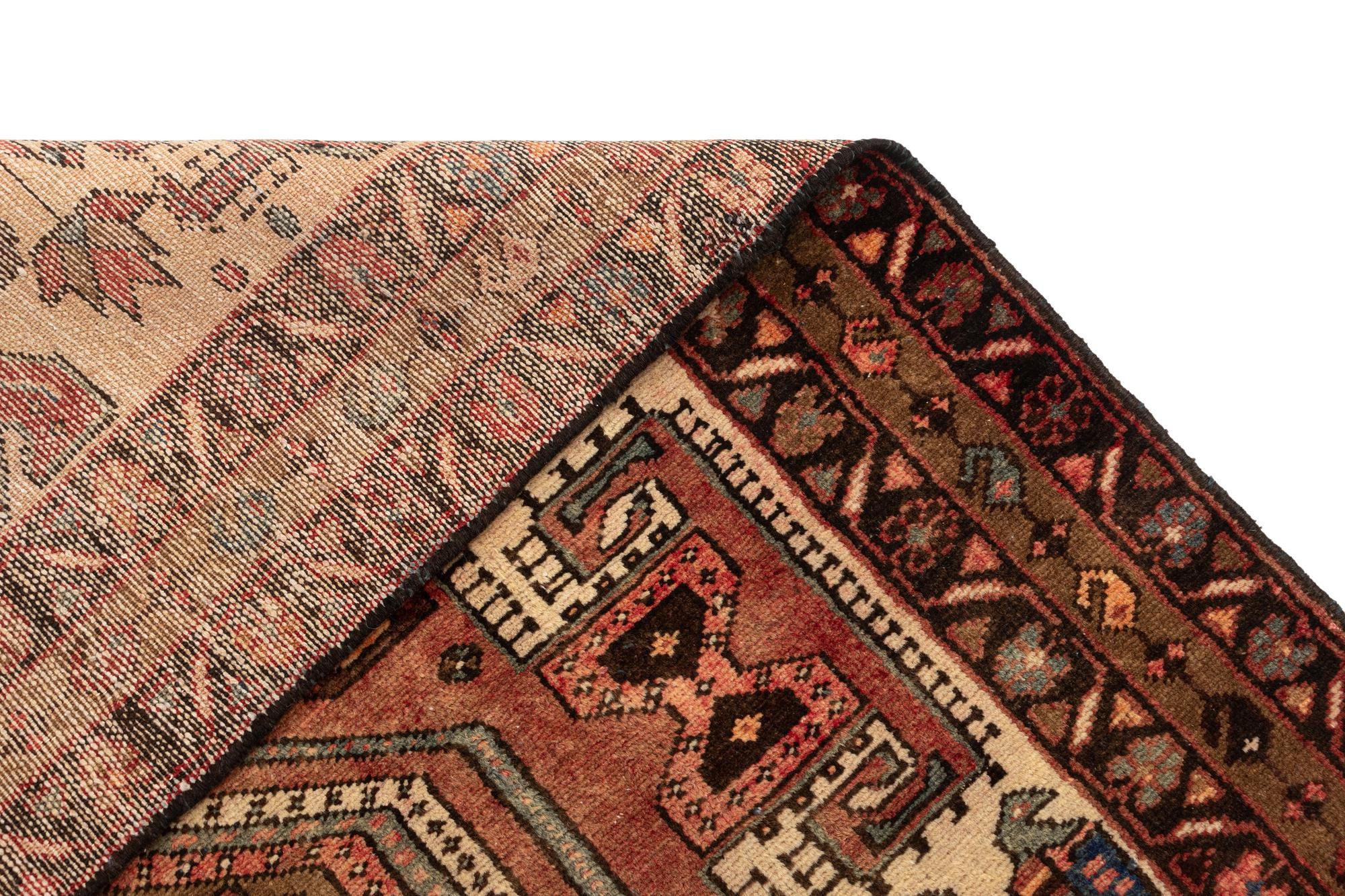 4' 3 x 9' 1 Hamedan Wool Runner Rug