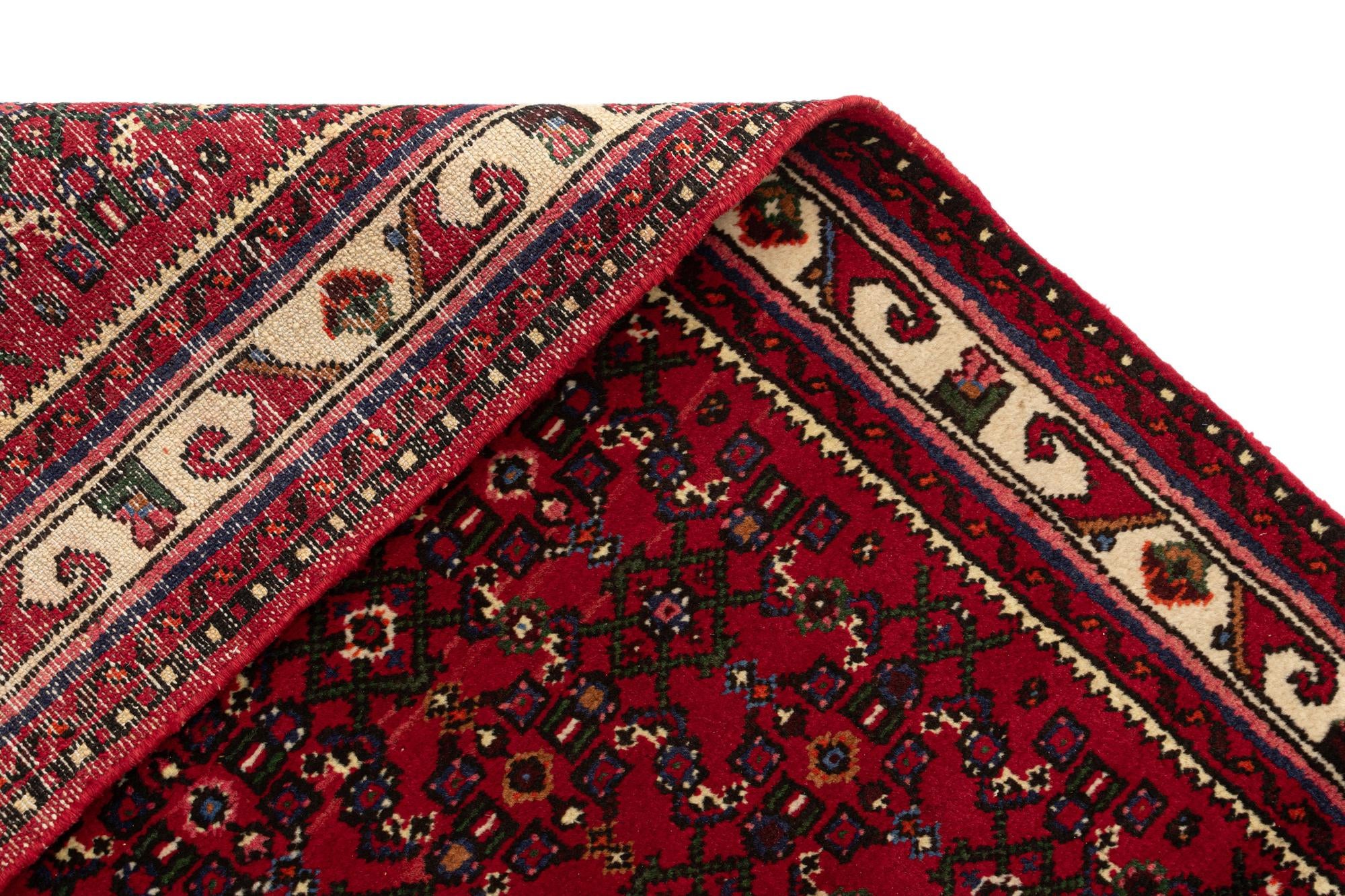 2' 8 x 9' 11 Hamedan Wool Runner Rug
