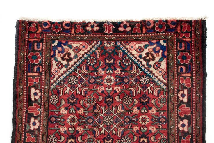 Detail image of 3' 6 x 9' 8 Hand Knotted Hamedan Persian Runner Rug